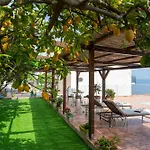 Il Giardino Dei Limoni 4*