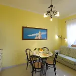Apart Otel Il Giardino Dei Limoni 4*