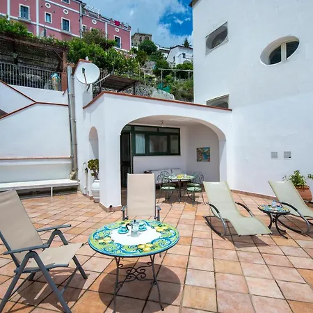 Il Giardino Dei Limoni Aparthotel Praiano