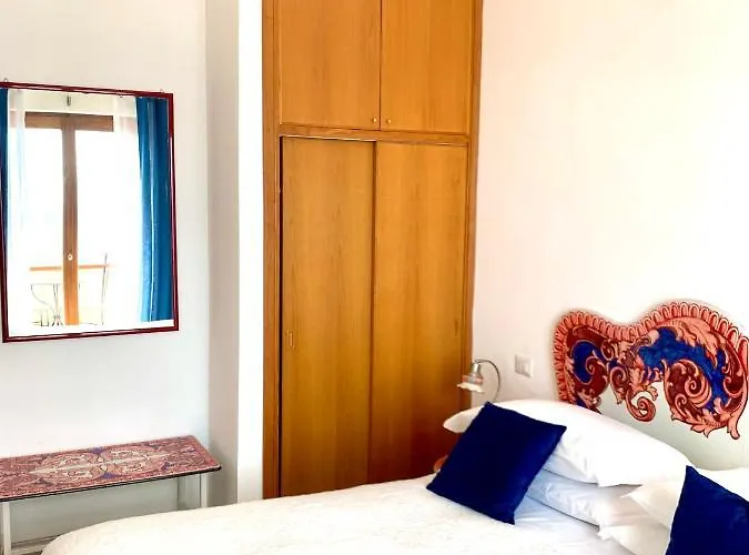 Il Giardino Dei Limoni Apartmanhotel Praiano