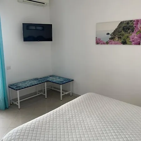 Il Giardino Dei Limoni Apartmanhotel Praiano