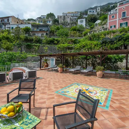Il Giardino Dei Limoni 4*